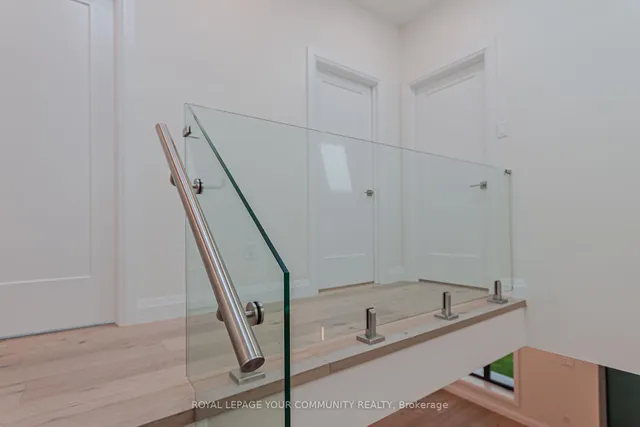 Additional image 17 of 89 Gainsborough Rd