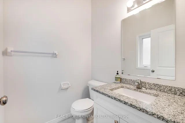 Additional image 15 of 326 Moorlands Cres