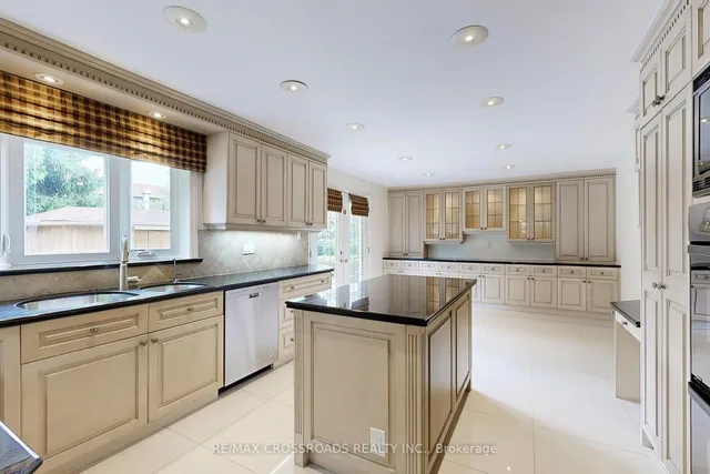 Additional image 10 of 58 Cosmic Dr