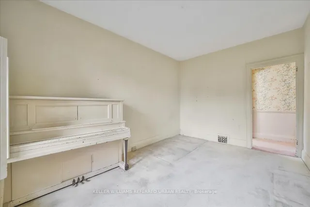 Additional image 19 of 91 Harlandale Ave