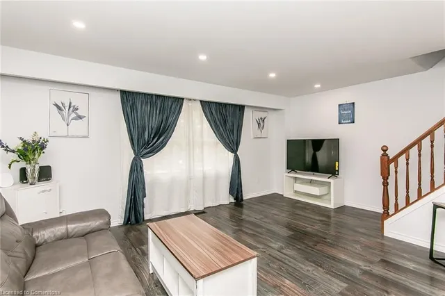 Additional image 8 of 223 Pioneer Dr Unit J62