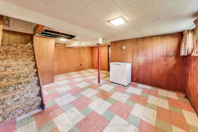 Additional image 31 of 418 Willard Ave