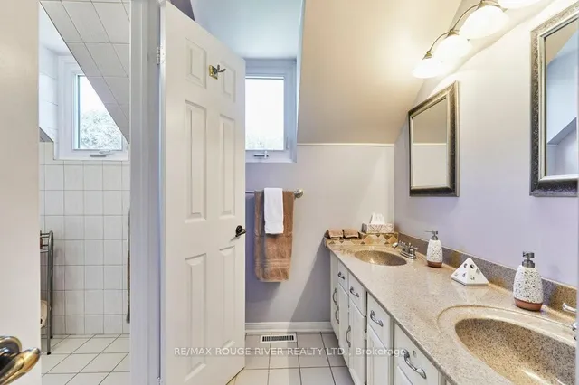 Additional image 35 of 14 Karen Ann Cres