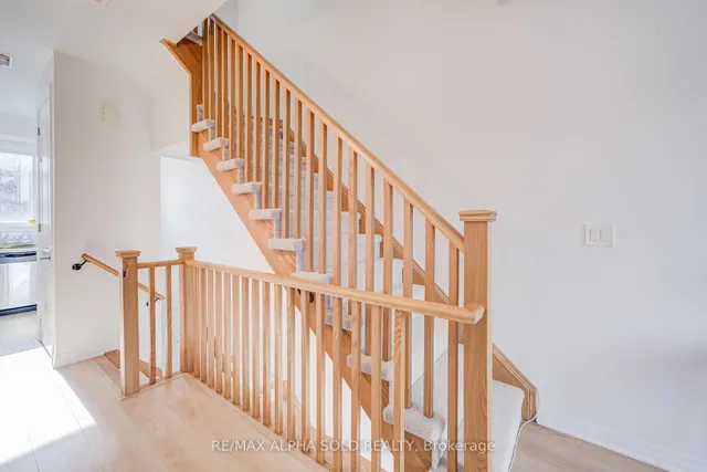 Additional image 24 of 45 Thomas Mulholland Dr Unit 3