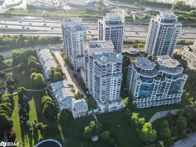 Additional image 2 of 2111 Lake Shore Blvd Unit 719