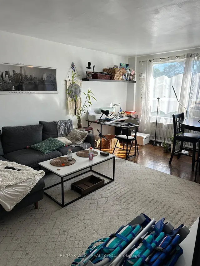 Additional image 4 of 2550 Bathurst St Unit 205