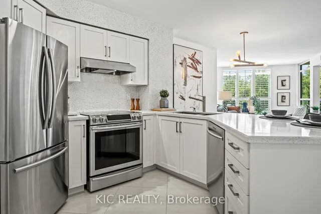 Additional image 4 of 219 Fort York Blvd Unit 409