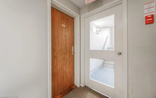 Additional image 4 of 565 Greenfield Ave Unit 703