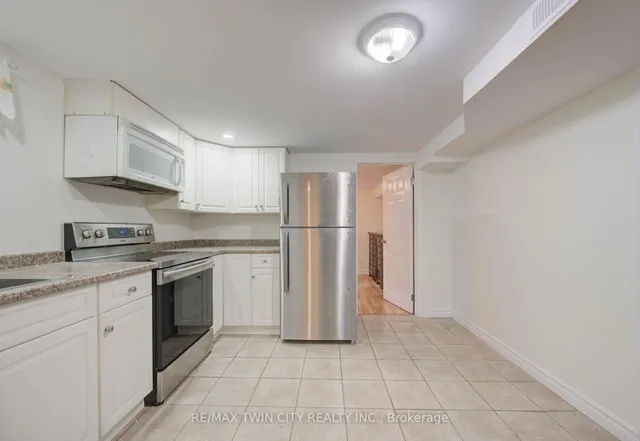 Additional image 25 of 28 Jack Ave