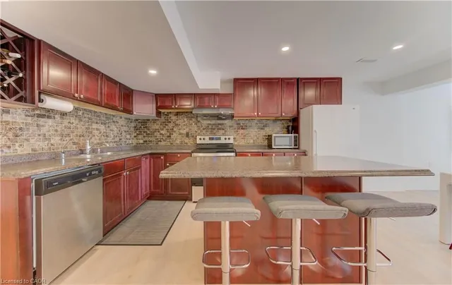 Additional image 36 of 366 Pine Valley Dr