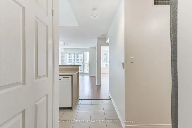 Additional image 12 of 9 Michael Power Pl Unit 1005