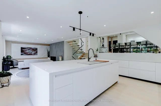 Additional image 16 of 11 Sherin Crt