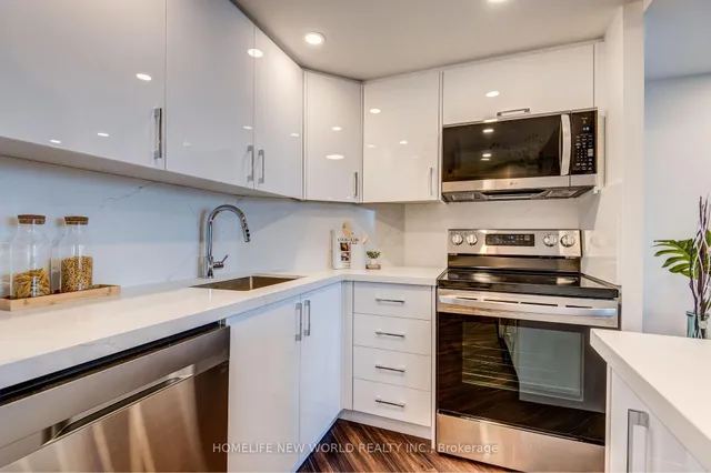 Additional image 9 of 208 Queens Quay Unit 903