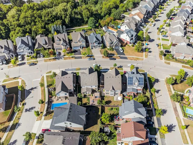 Additional image 45 of 52 Tremaine Dr