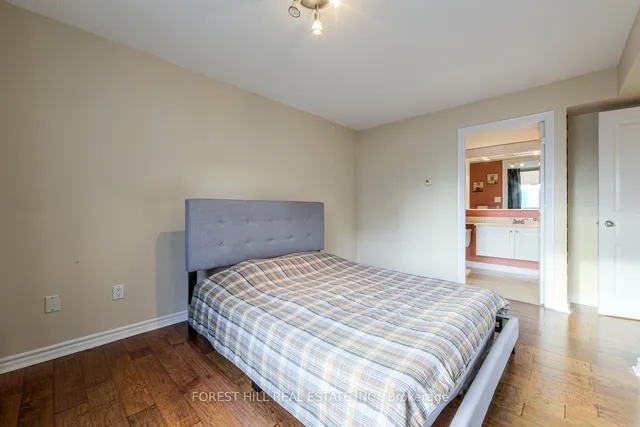 Additional image 17 of 801 Bay St Unit 1606