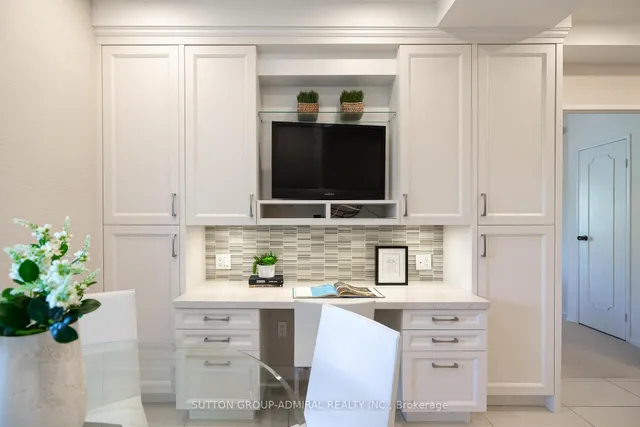 Additional image 22 of 10 Prue Ave Unit 202