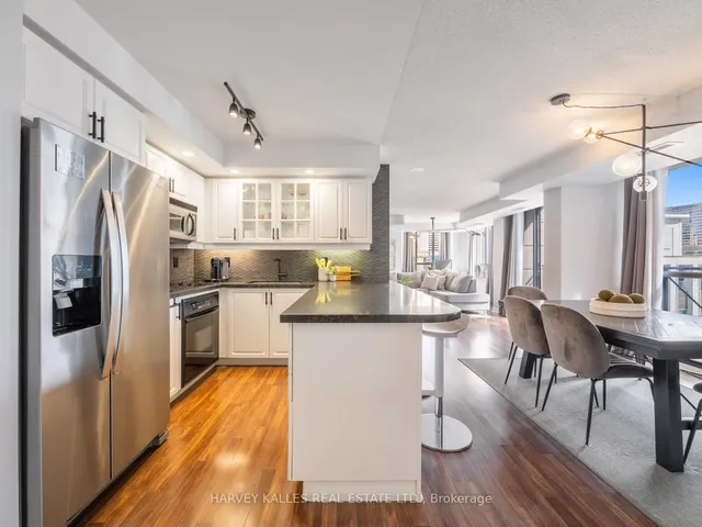 140 Simcoe St Unit 1309
