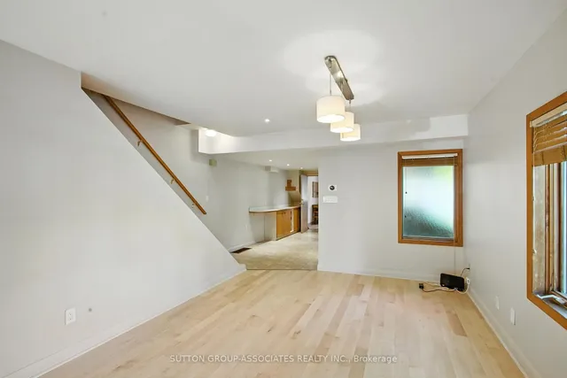 Additional image 13 of 250 Robert St