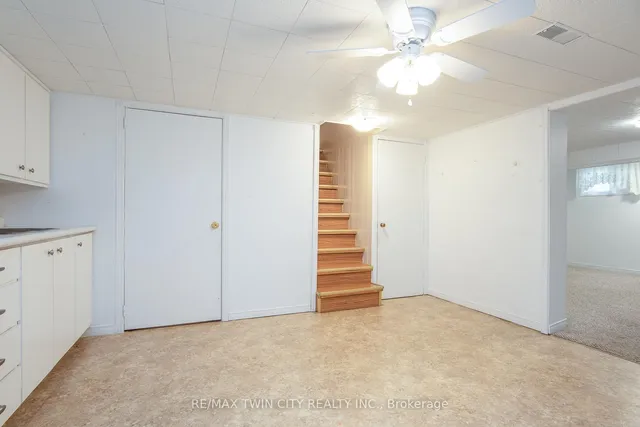 Additional image 39 of 148 Siebert Ave