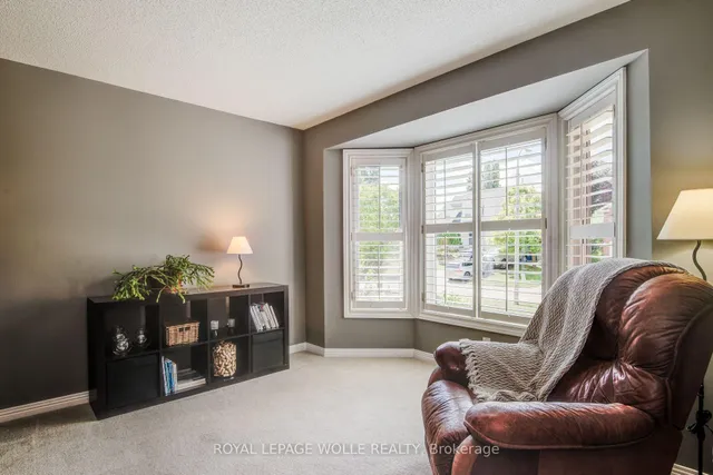 Additional image 9 of 33 Tinatawa Crt