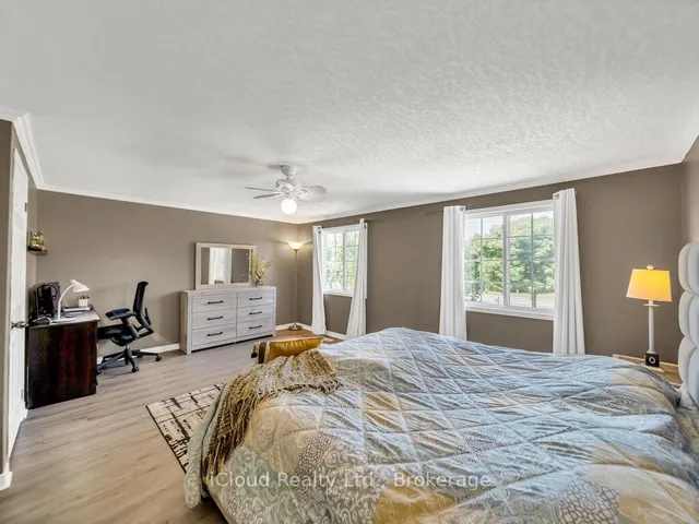 Additional image 24 of 15 Gregg Crt Unit 16