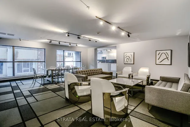 Additional image 21 of 39 Brant St Unit 512