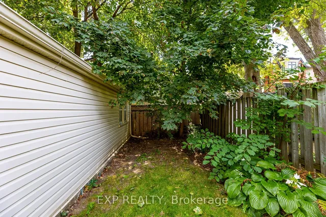 Additional image 9 of 33 Brookdale Ave