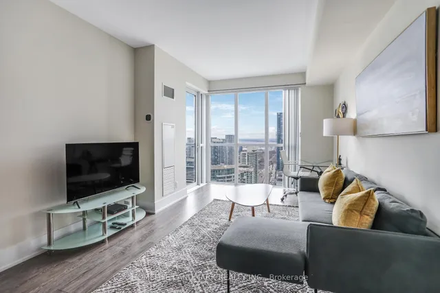 Additional image 4 of 300 Front St Unit 4113