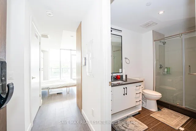 Additional image 12 of 741 King St Unit 411