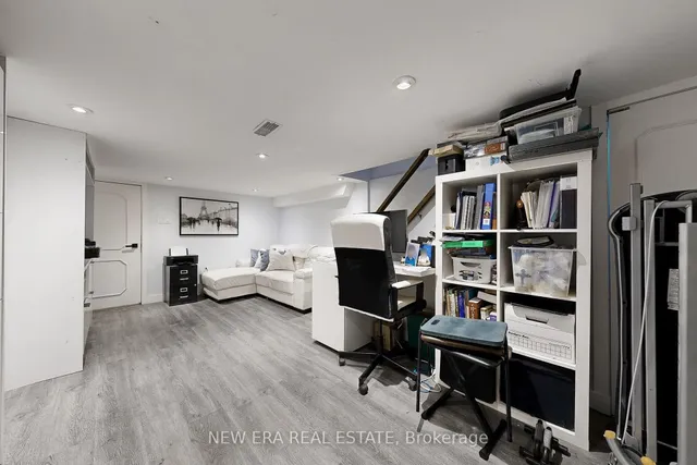 Additional image 19 of 53 Burnfield Ave