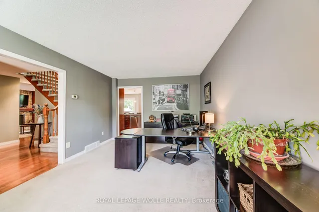 Additional image 10 of 33 Tinatawa Crt