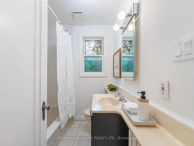 Additional image 20 of 11 Briar Dale Blvd