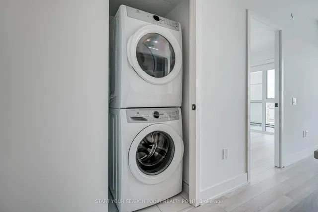 Additional image 28 of 50 George Butchart Dr Unit 502