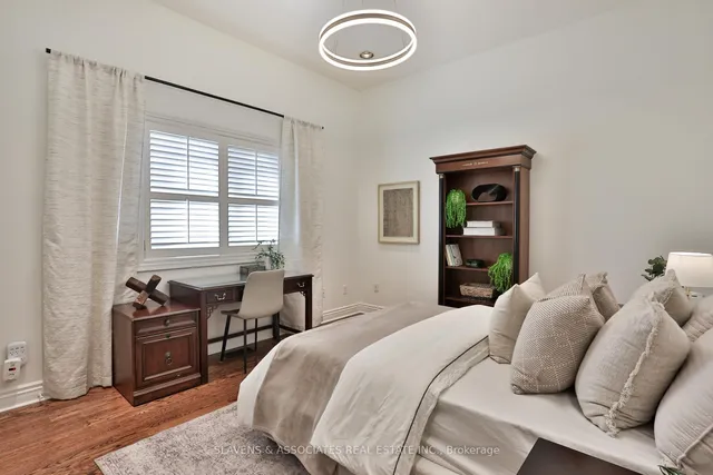 Additional image 18 of 523 Fairlawn Ave