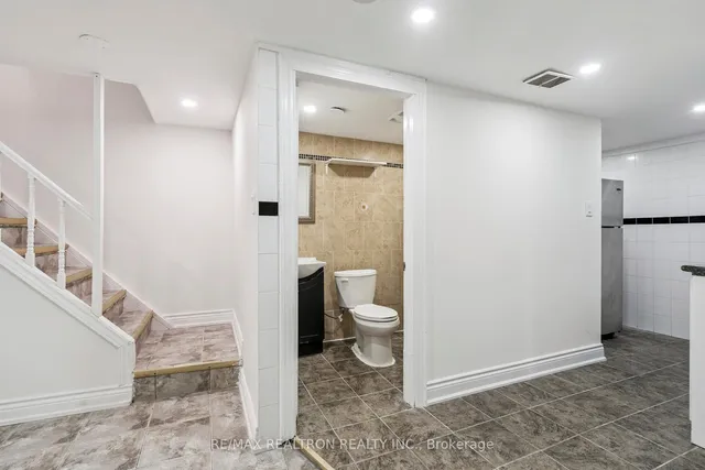 Additional image 26 of 22 Citadel Dr