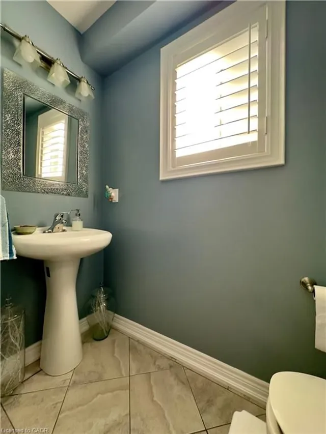 Additional image 16 of 1409 Old Zeller Dr