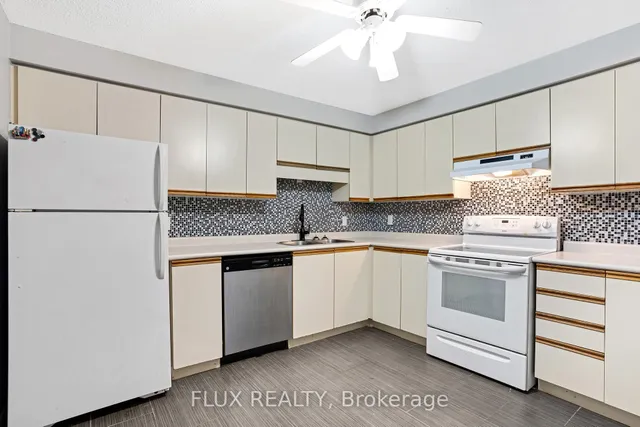 Additional image 17 of 35 Green Valley Dr Unit 902