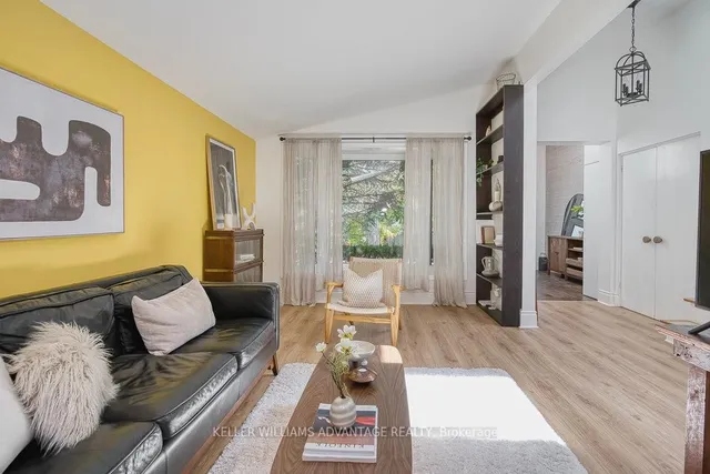 Additional image 12 of 24 Lyncroft Dr