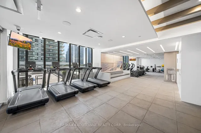 Additional image 40 of 70 Annie Craig Dr Unit 5103