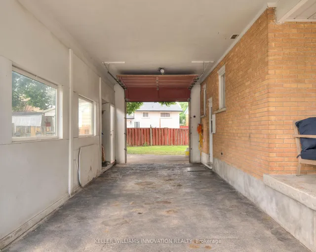 Additional image 37 of 38 Fairlawn Rd