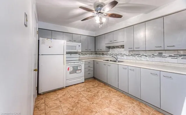 Additional image 9 of 565 Greenfield Ave Unit 703