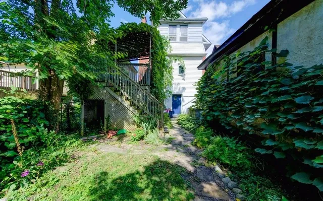 Additional image 46 of 43 Irvin St