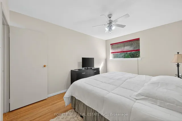 Additional image 20 of 35 Regatta Cres