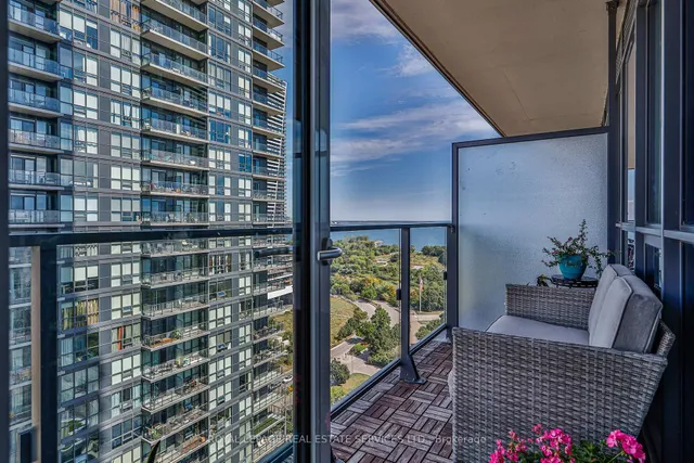 Additional image 11 of 2212 Lake Shore Blvd Unit 2310