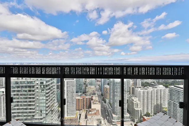 Additional image 16 of 8 Eglinton Ave Unit 5009