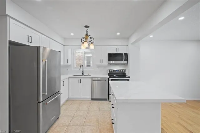 Additional image 7 of 51 Peach Blossom Cres