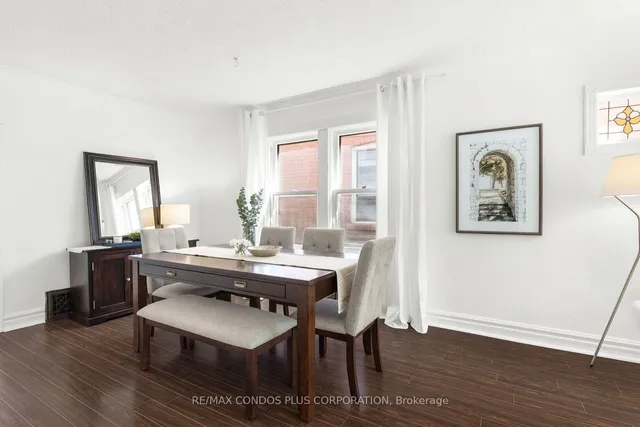 Additional image 10 of 54 Robbins Ave