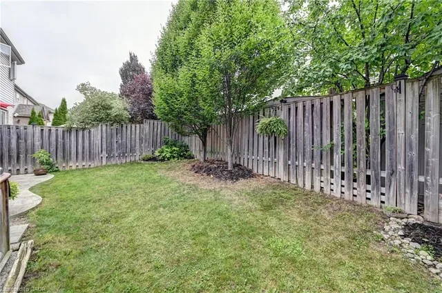 Additional image 50 of 72 Helena Feasby St