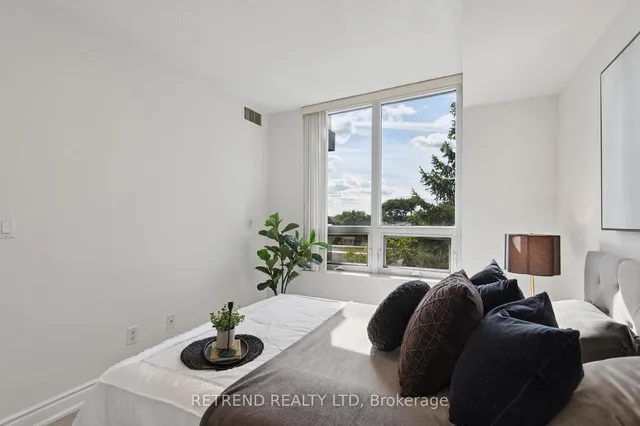 Additional image 26 of 15 Greenview Ave Unit 411