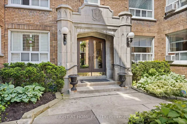 Additional image 2 of 100 Oriole Pkwy Unit 108